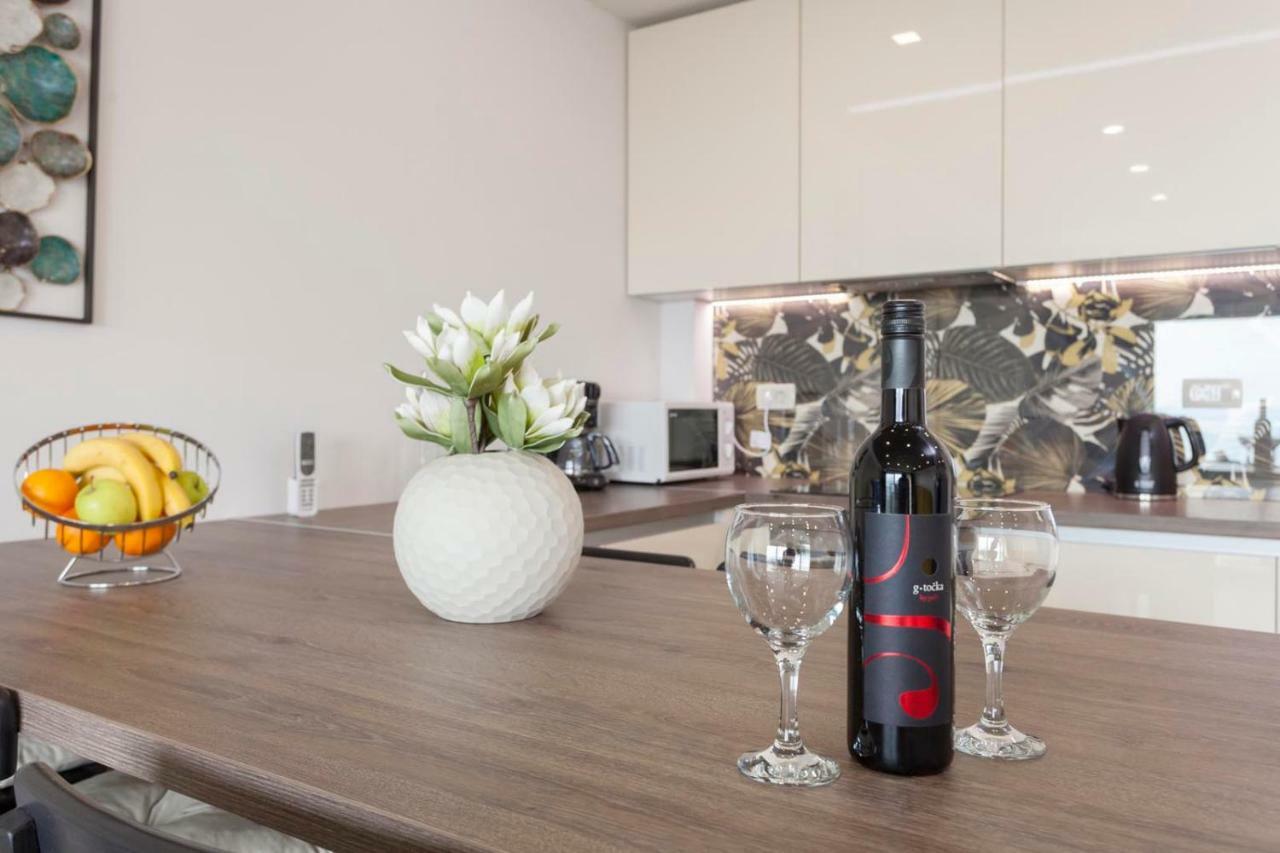 Luxury Apartment Stockholm -Sea&City View 马卡尔斯卡 外观 照片